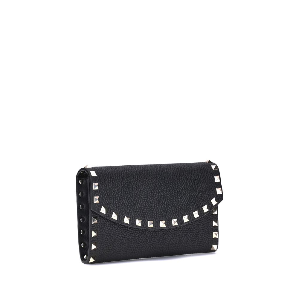 Wallet with chain